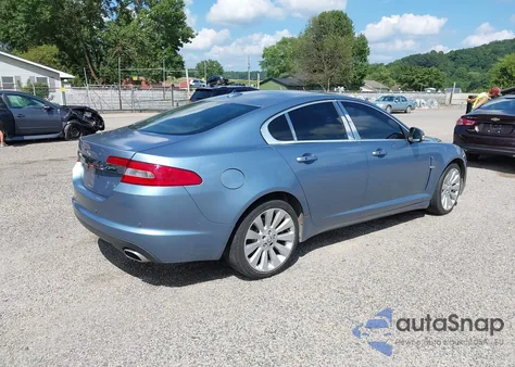 2009 Jaguar Xf Premium Luxury from USA, damaged, VIN SAJWA06B79HR01561